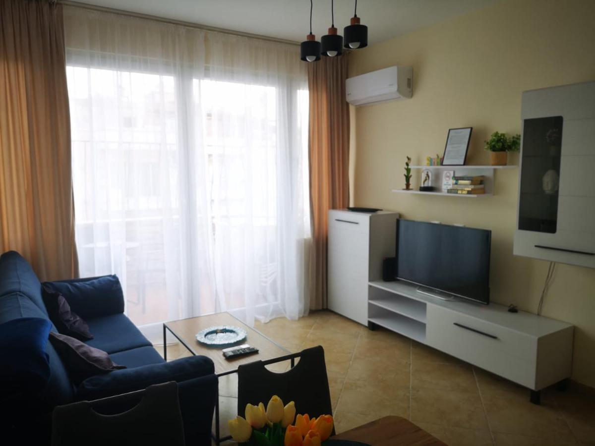 Riviera Deluxe Apartments Vlore Ngoại thất bức ảnh