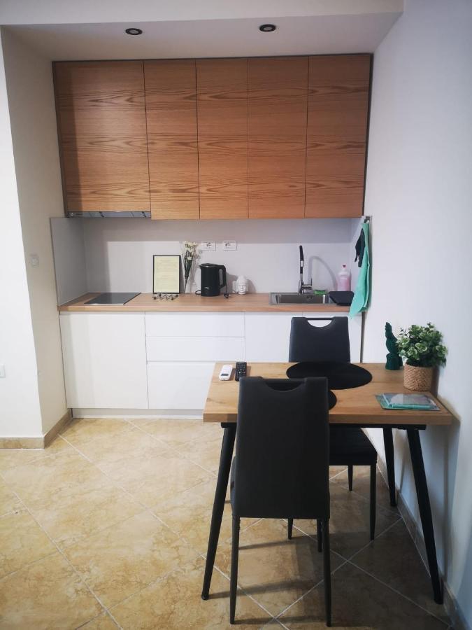 Riviera Deluxe Apartments Vlore Ngoại thất bức ảnh